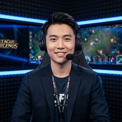 看片游戏解说导演